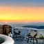 White Santorini Suites & Spa