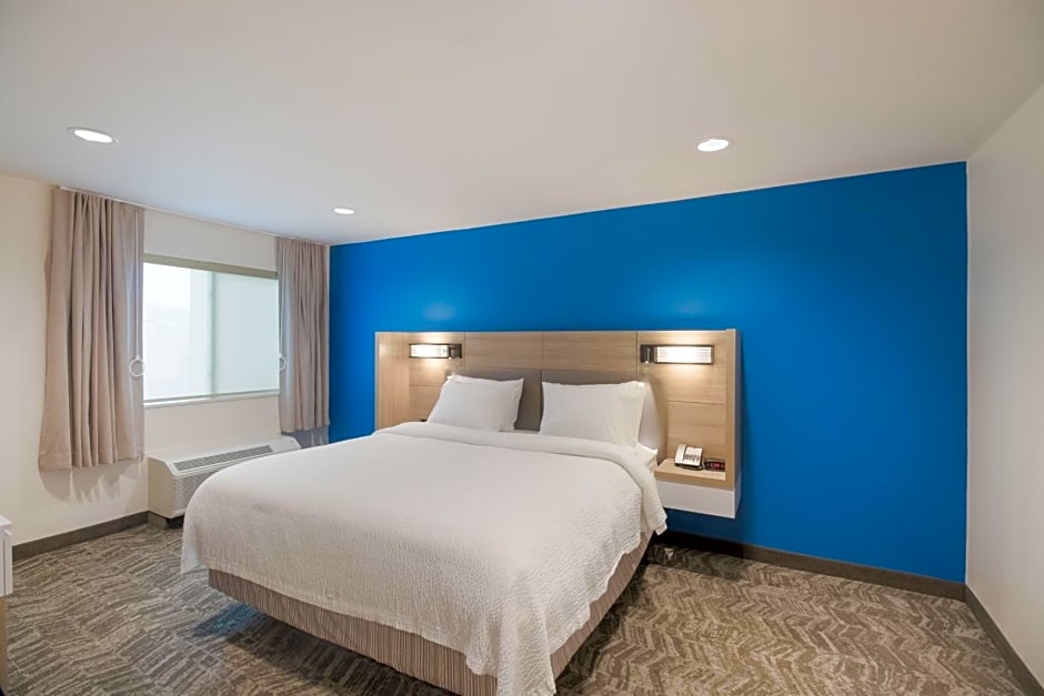 SpringHill Suites by Marriott Dallas NW Highway at Stemmons/I-35E