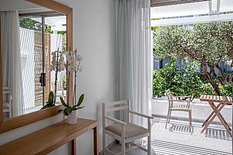 Standard Garden View