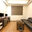 H  Hotel