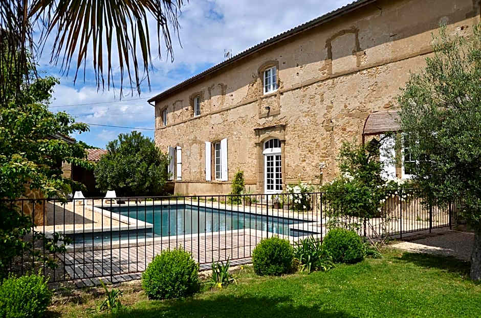 gîte Ferme St Pierre drôme, 2-4 personnes, prestations diverses