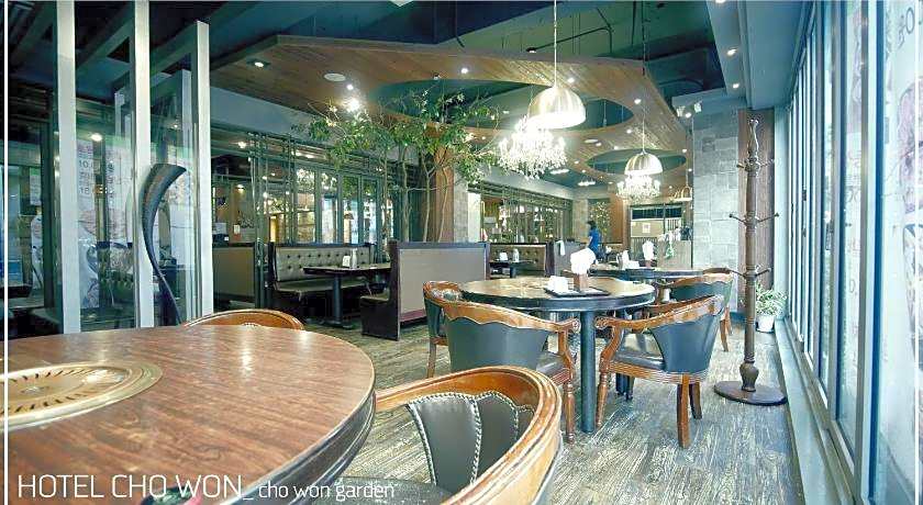 Busan Seomyeon Chowon Hotel