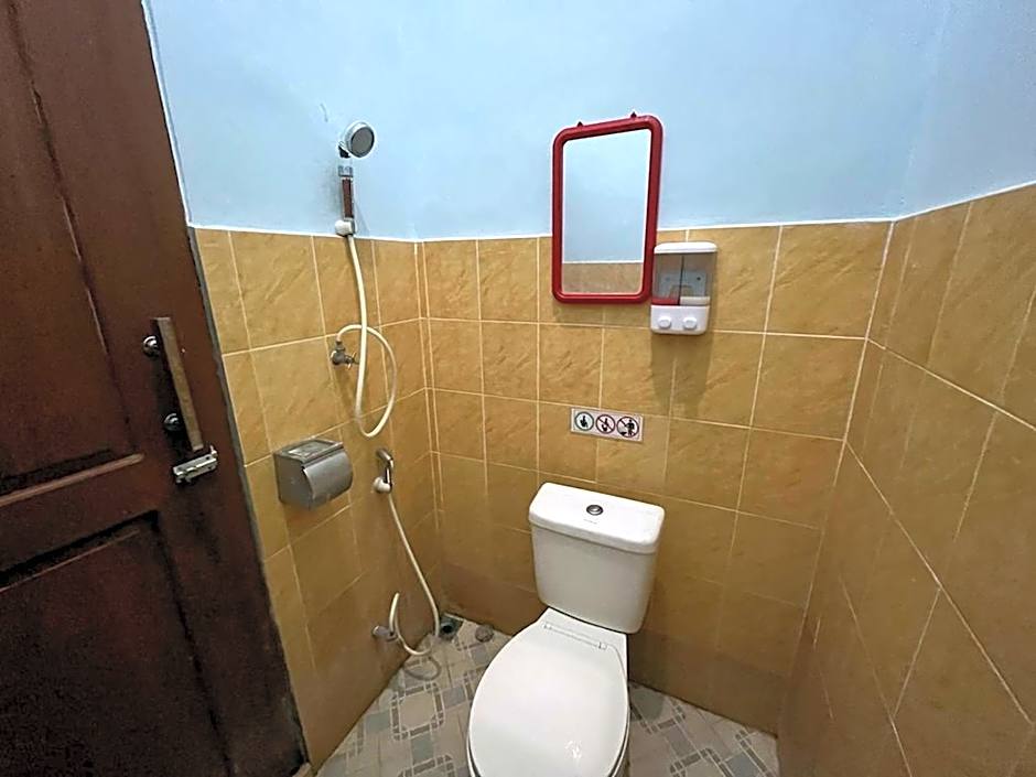 Capital O 92615 Villa Utama D'alas Purwo