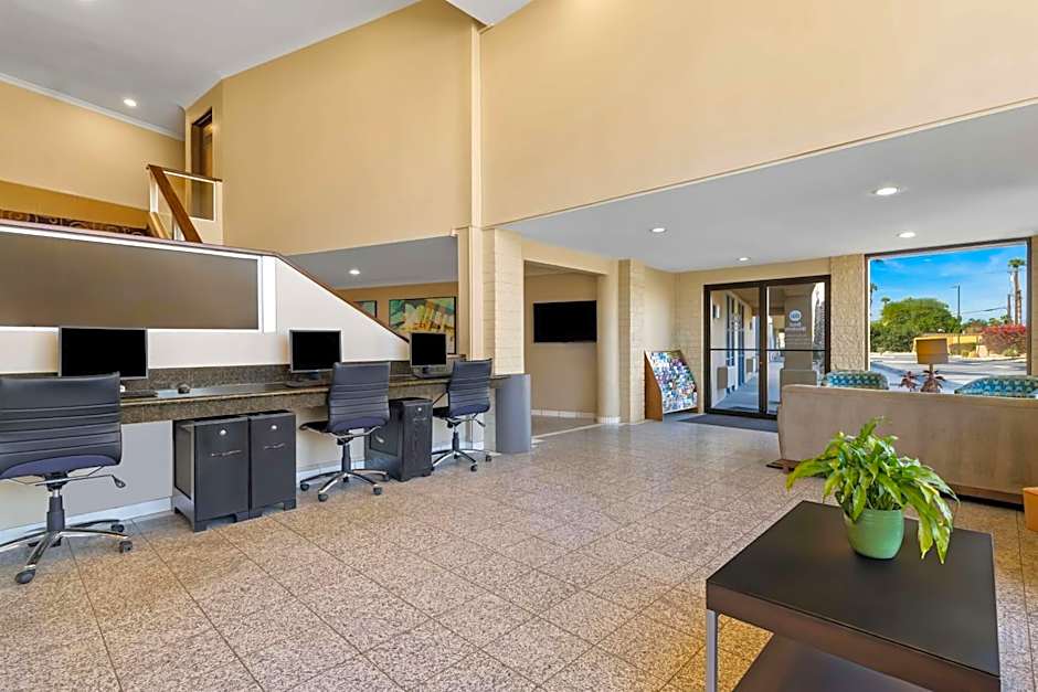 Best Western Date Tree Hotel