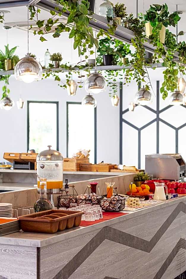 Ibis Meknes Hotel