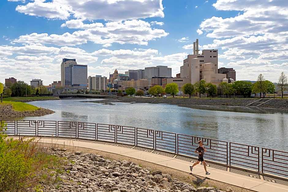 Even Hotel Rochester  Mayo Clinic Area By IHG