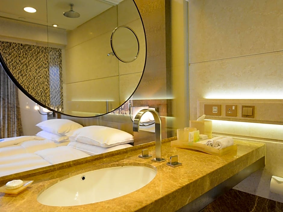 Harbour Grand Hong Kong Hotel