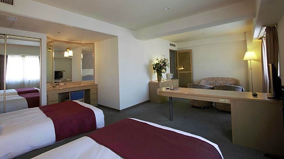 Nest Hotel Matsuyama