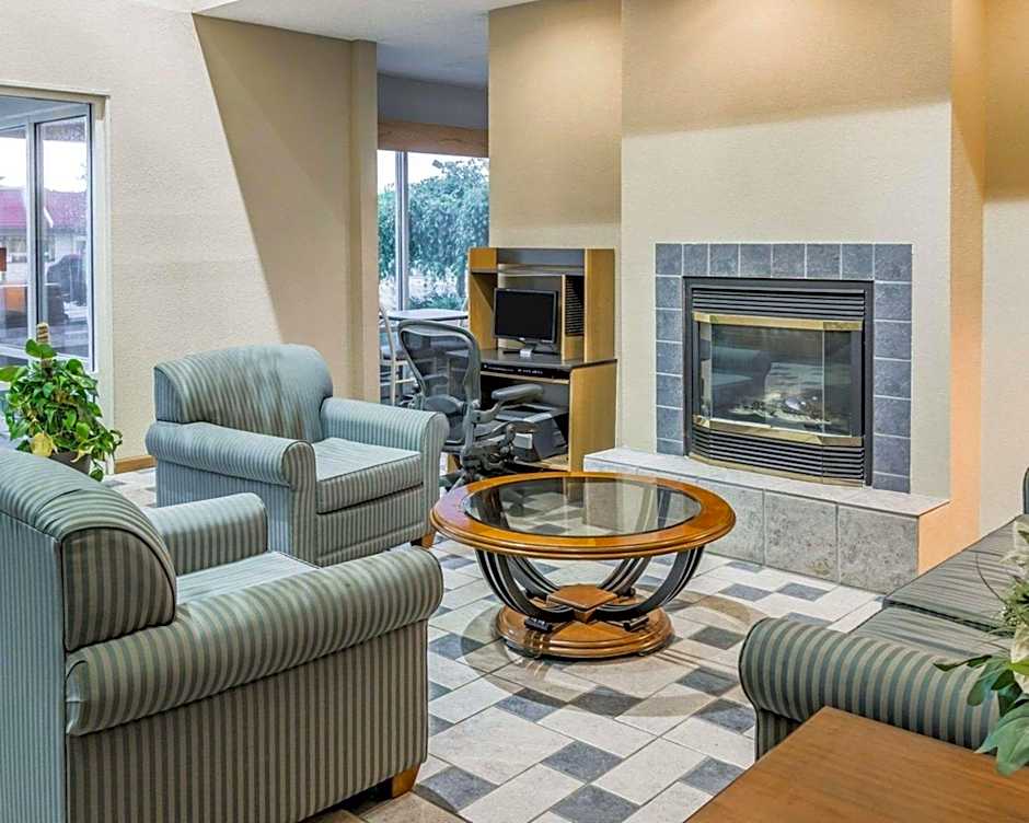 Quality Inn I-94 Near Wings Stadium