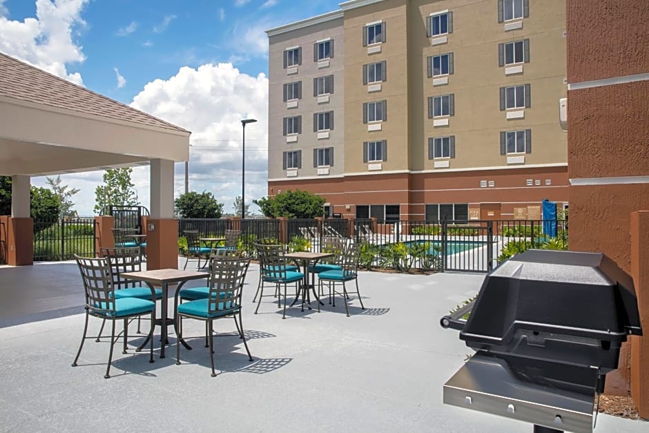 Candlewood Suites Miami Executive Airport - Kendall By IHG