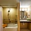 Crowne Plaza Boston - Woburn By IHG