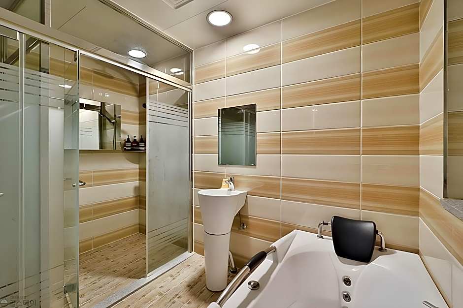 Time Hotel
