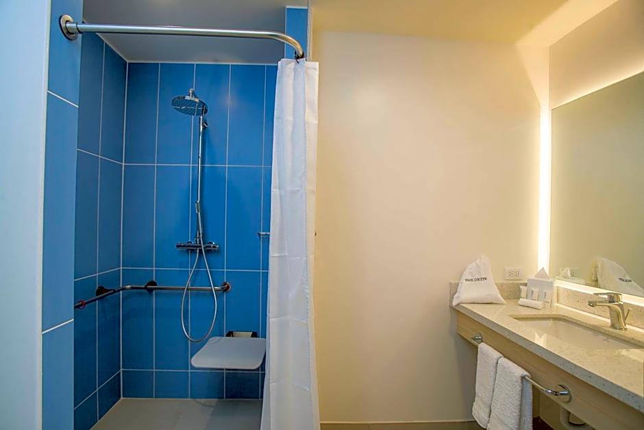 Hampton by Hilton Quito La Carolina Park