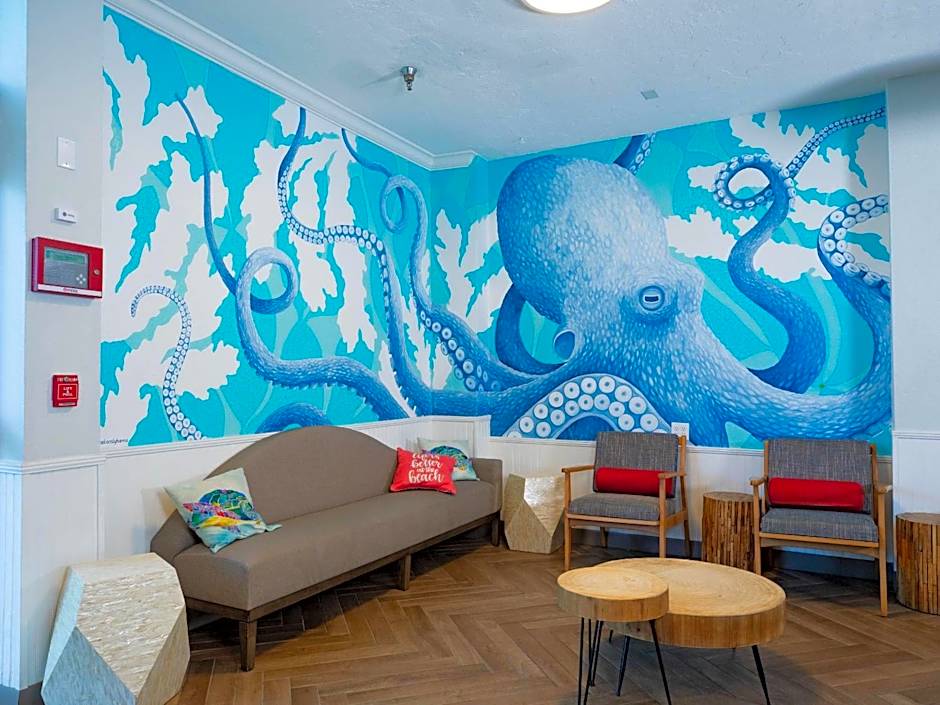 Dolphin Sands Clearwater Beach, an Ascend Collection Hotel