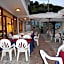 Hotel La Carruba