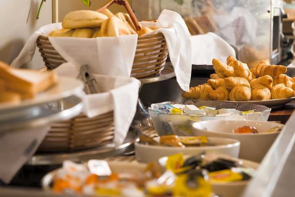 Contour Hotel Katherine