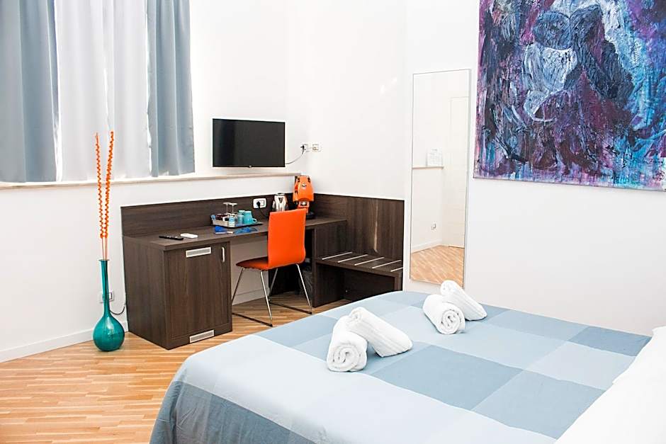 BARBAJA SUITES IN STREET TOLEDO 205