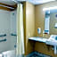 Garden Inn & Suites