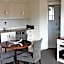 Cedar Grove Motor Lodge