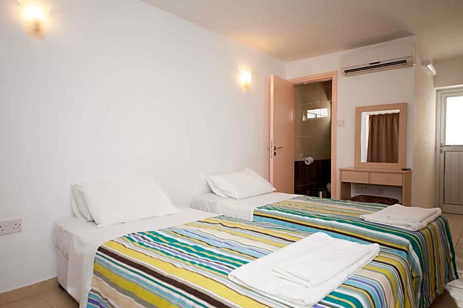 A Maos Hotel Apartments