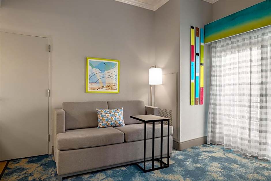 Hampton Inn By Hilton & Suites Galveston