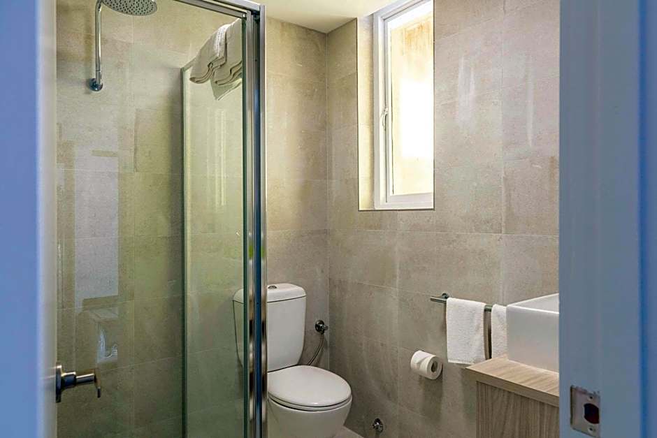 Nightcap at Wintersun Hotel