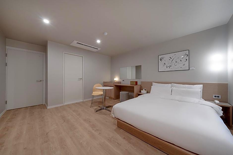 Cheonan Aank Hotel Seongjeong