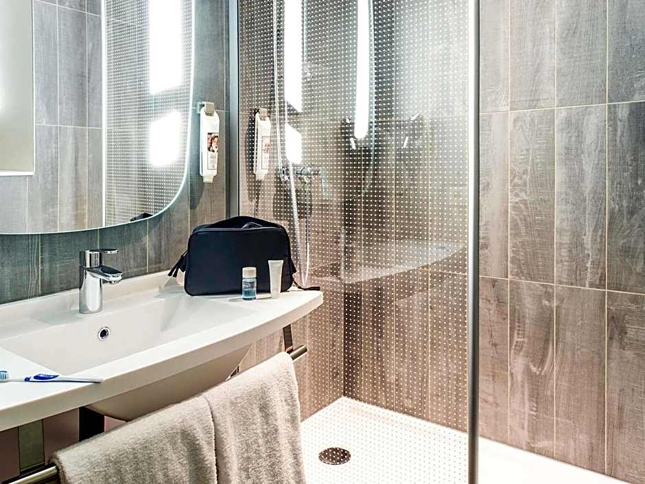 ibis Paris 17 Clichy-Batignolles Hotel