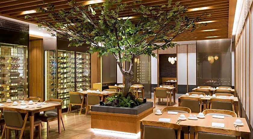 Marriott Jeju Shinhwa World Hotel