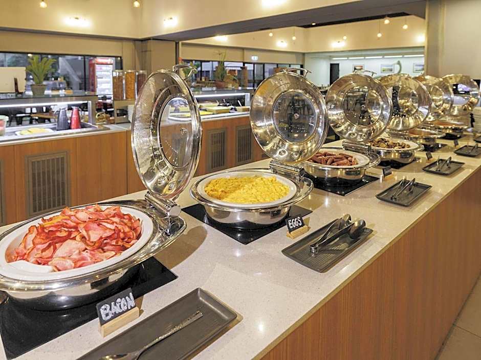 Mercure Kakadu Crocodile Hotel