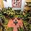 Sea Cliff Court Hotel & Luxury Apartments