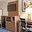 Days Inn & Suites by Wyndham Anaheim At Disneyland Park