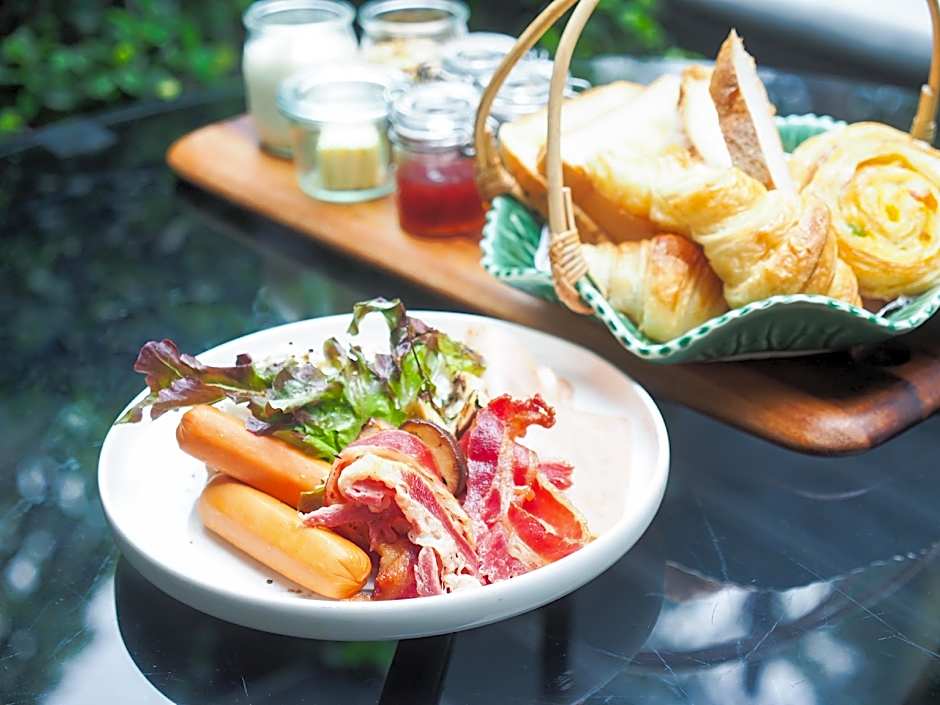 The Raweekanlaya Bangkok Wellness Cuisine Resort