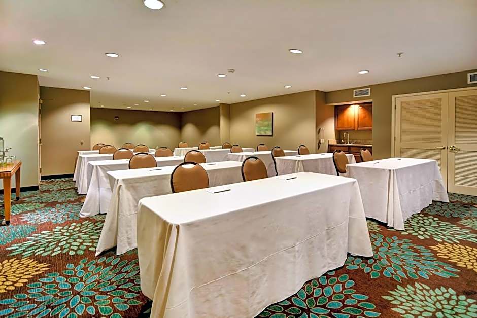 Staybridge Suites Madison - East By IHG