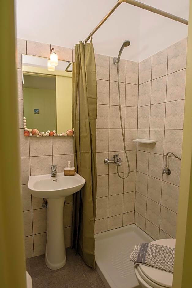 Porto Katapola Pension