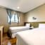 Pine Hill Hotel