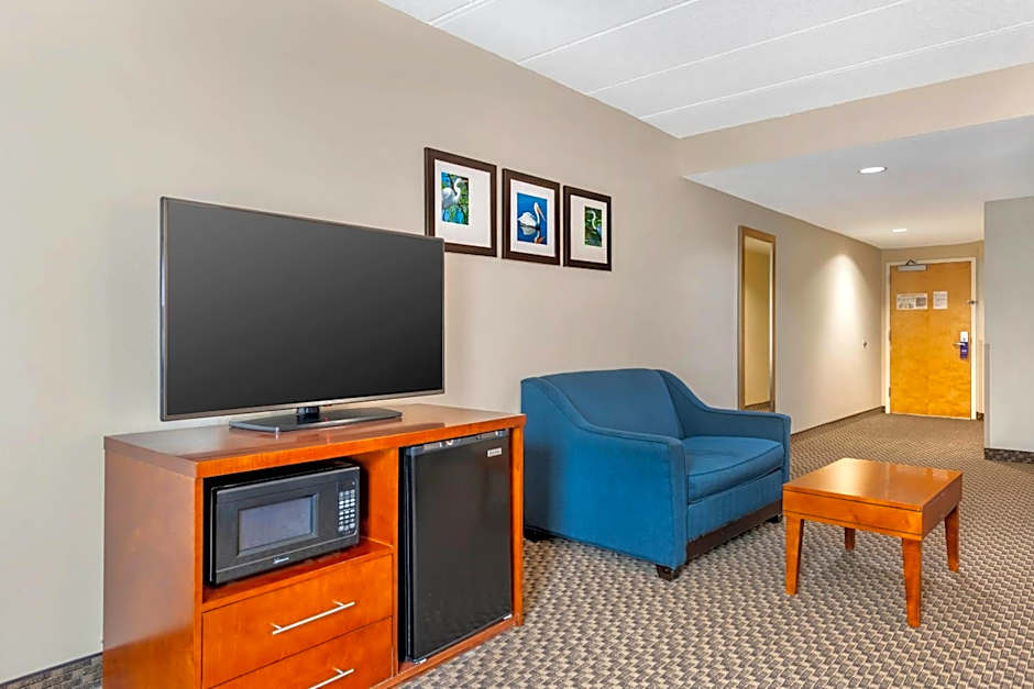 Comfort Inn & Suites Wildwood - The Villages