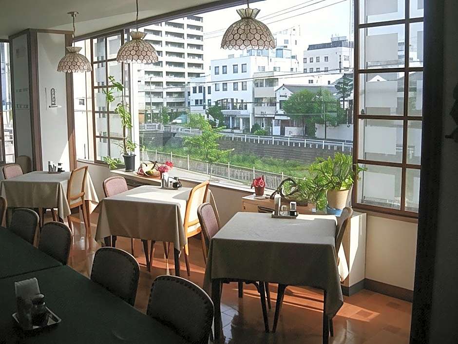 Hotel Matsumoto Yorozuya