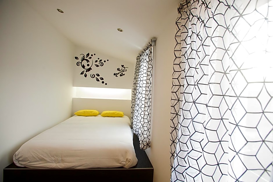 Thomar Story - Guest House