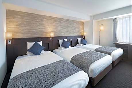 Superior Triple Room - Non-Smoking