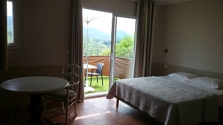 Large Double Room