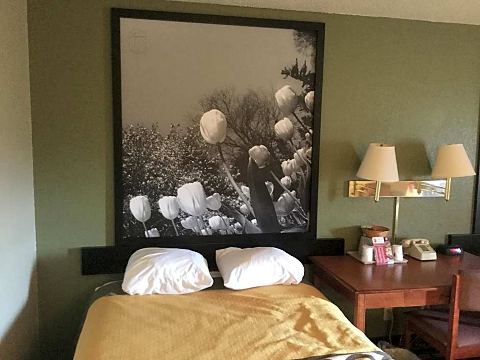 Super 8 by Wyndham Youngstown/Austintown