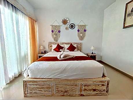 Deluxe Bungalow with Sea View