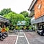 Mahendra Beach Inn