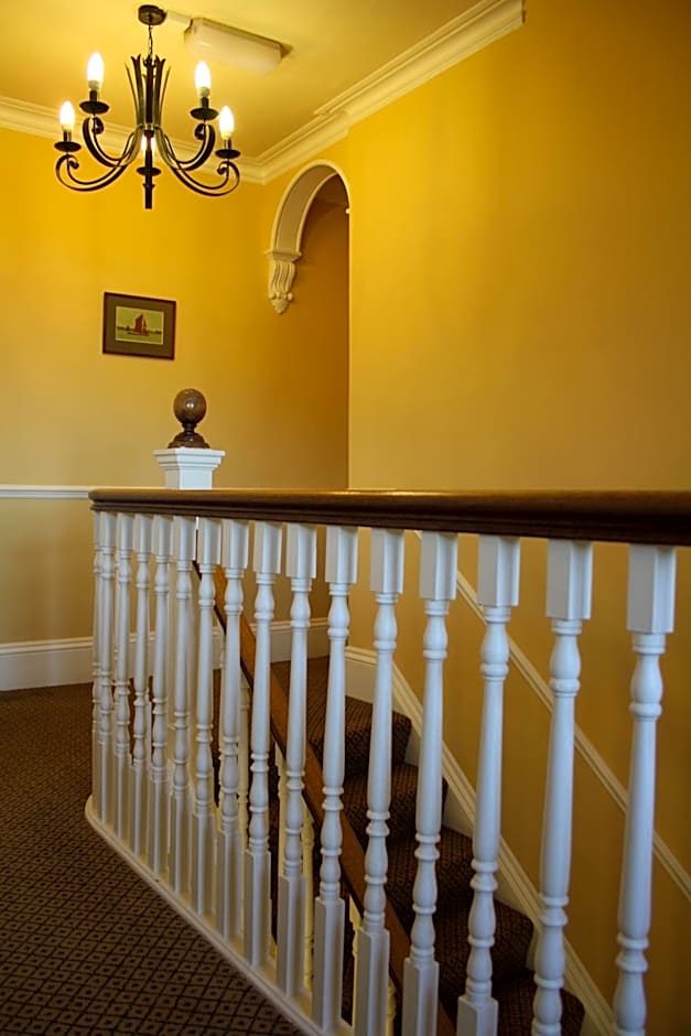 Toothbrush Rooms at Lattice Lodge - Guest Kitchen & EV Recharging