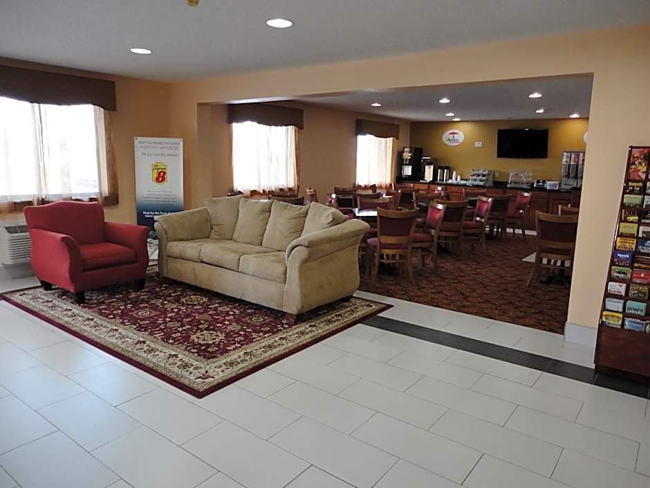 Super 8 by Wyndham Bowling Green South