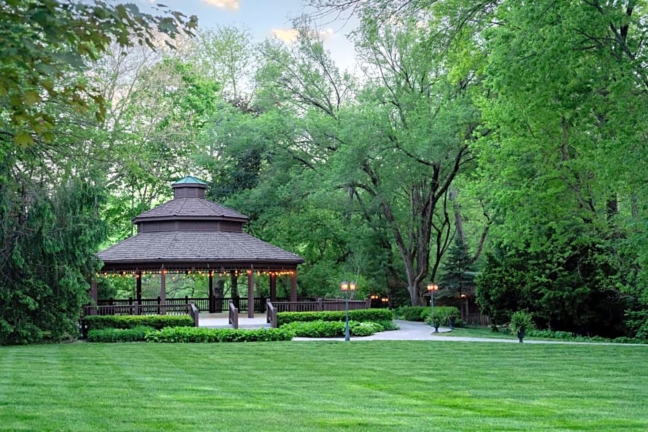 The Elms Hotel & Spa, a Destination by Hyatt Hotel