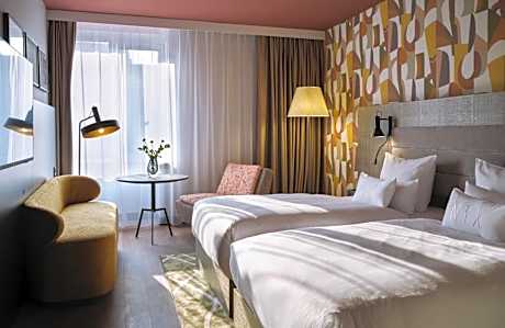 Down to Earth Twin with River View