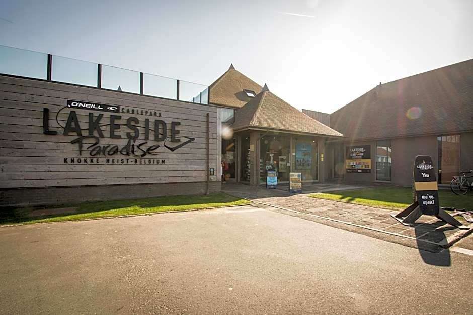 Lakeside Paradise Sport Hostel