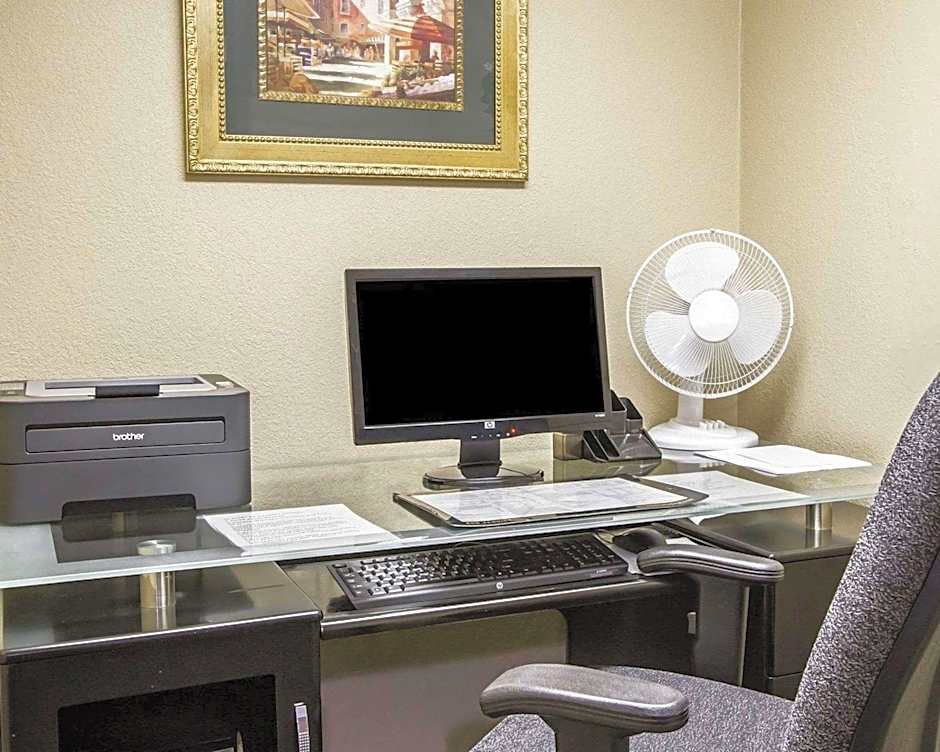 Quality Inn Near Ft Huachuca